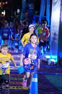 BIB: 3017
                            <button type="button" onclick="openModal(26261559)" class="btn btn-primary btn-sm float-right btn-popup" data-toggle="modal" data-target=".modal-high-quality">
                        <i class="fas fa-shopping-cart"></i> Add to Cart
                    </button>
                                            <button type="button" onclick="isThisMe(26261559, true)" class="btn btn-success btn-sm float-right btn-popup btn-isme hidden" data-toggle="tooltip" data-placement="bottom" title="นี่คือรูปของคุณใช่ไหม คลิกที่นี่เพื่อเอาเข้าอัลบั้ม">
                        <i class="fas fa-plus"></i> Add to album
                    </button>
                    <button type="button" onclick="isThisMe(26261559, false)" class="btn btn-warning btn-sm float-right btn-popup btn-isnotme hidden">
                        <i class="fas fa-ban"></i> Remove from album
                    </button>